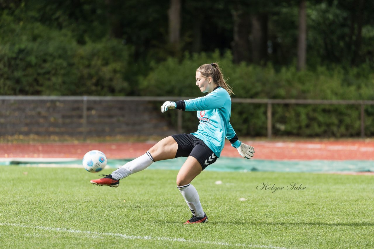 Bild 414 - wBJ VfL Pinneberg - Germania Schnelsen : Ergebnis: 15:1